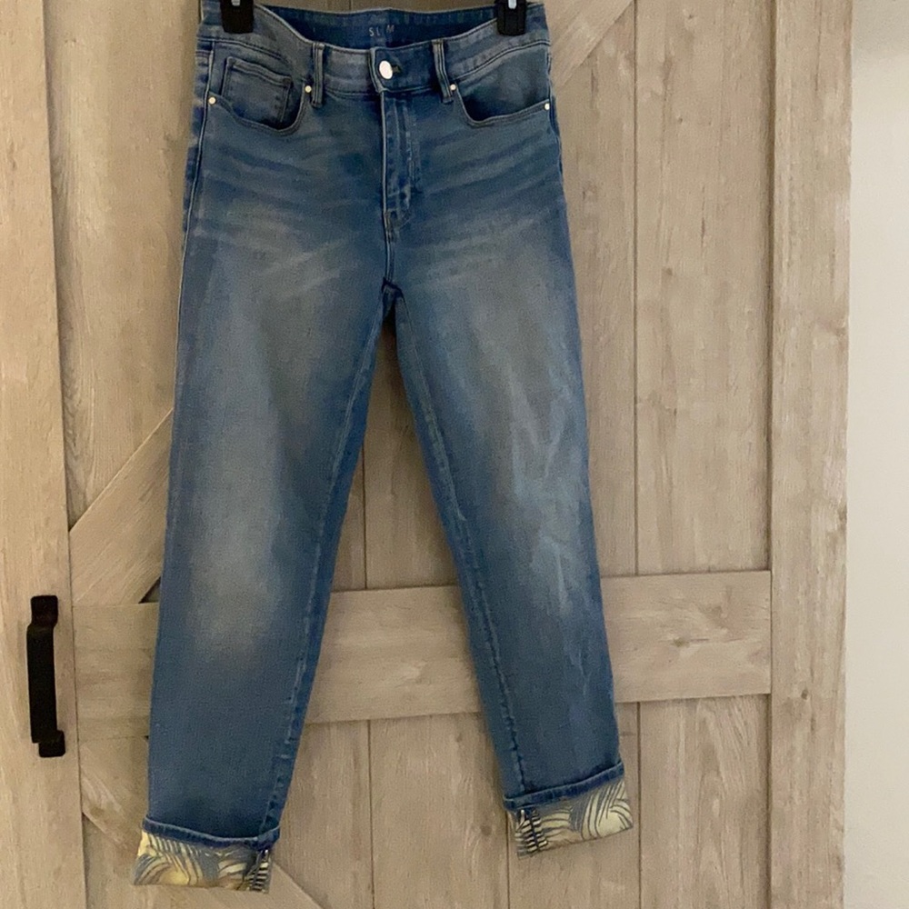 White house black market cropped jeans with detail cuff.